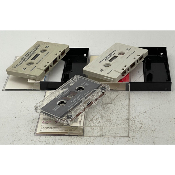 Mixed Lot Of 3 Christmas Music Cassette Tapes - Picture 9 of 9